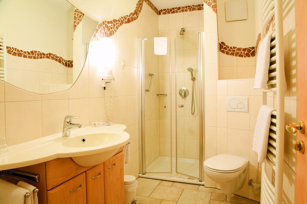 Landkomfort Hotel Elsenmann Willingen  Phòng bức ảnh
